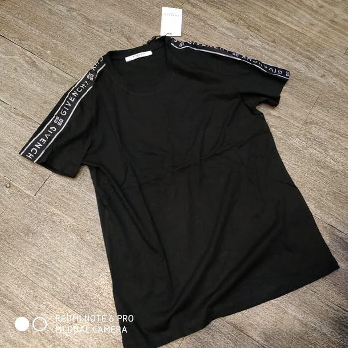 Tshirt Givenchy Mirror Quality / Unisex / T018 -