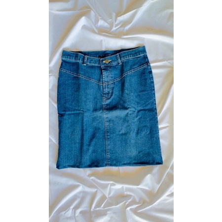 ROK JEANS,ROK DENIM , ROK WANITA , BAWAHAN WANITA , ROK JEANS PENDEK , ROK JEANS MURAH , ROK JEANS