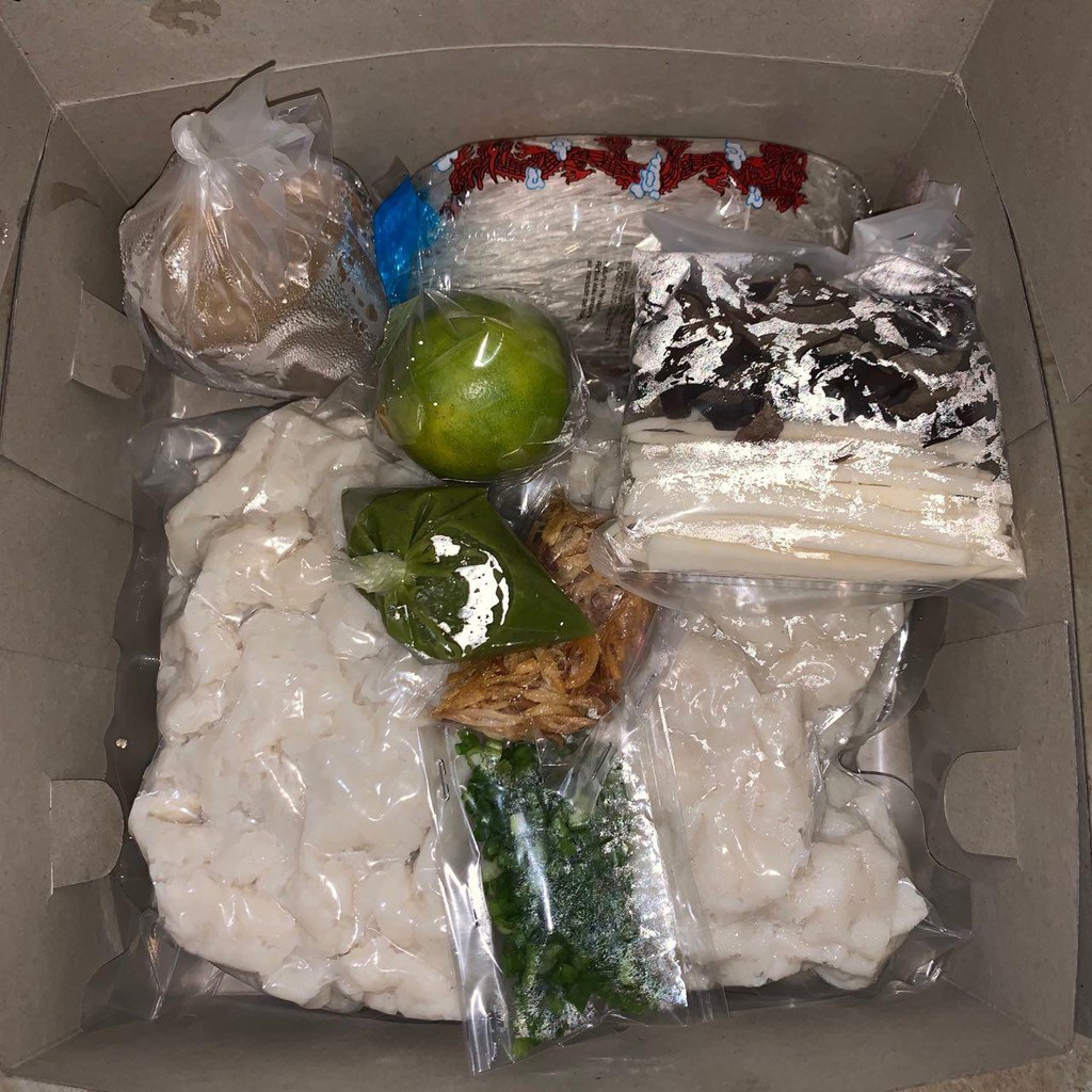 

Tekwan frozen 10 Porsi Lengkap | Pempek Mamila