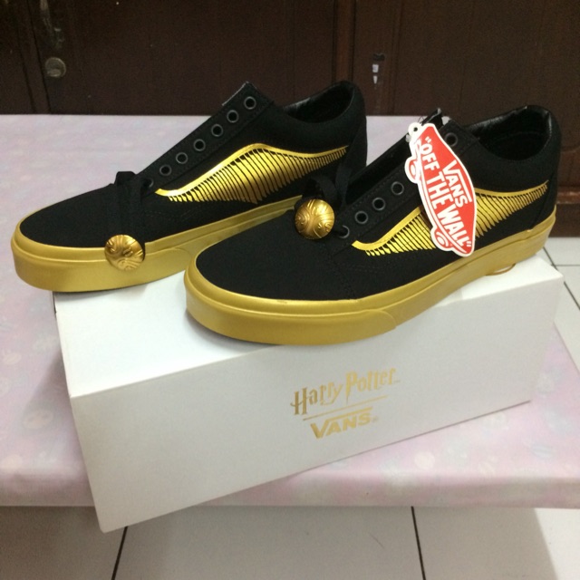 Vans X Harry Potter Golden Snitch Official Original size 42 RARE