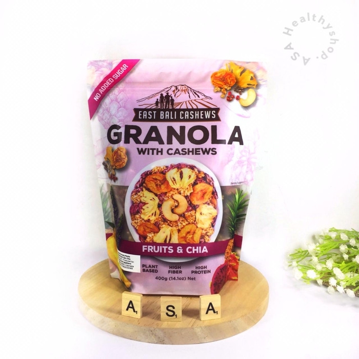 

East Bali Cashew Granola Fruits & Chia