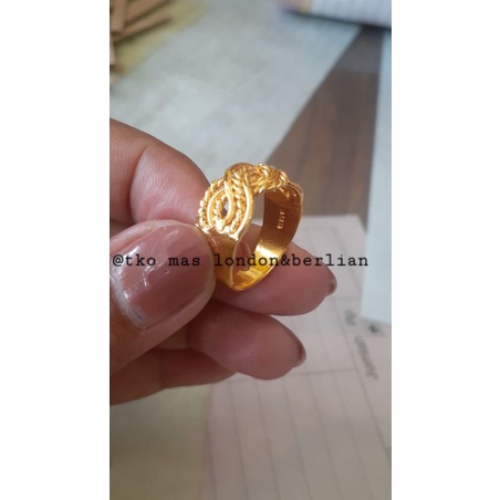 Cincin Gelombang 3gr Emas Asli 24K Kadar 999,9%.