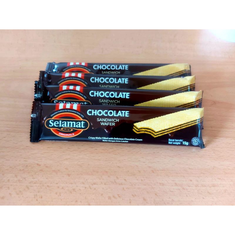 

Wafer Selamat Chocolate Sandwich Ecer