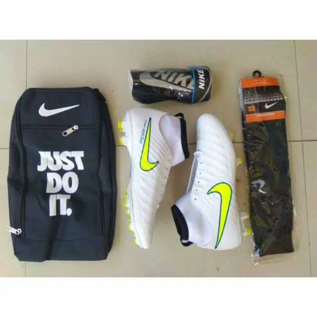 Sepatu Bola Boot Ortus Volt TF , Paket komplit Sepatu Bola Ortus Volt TF, Nike Mercurial Boot-6