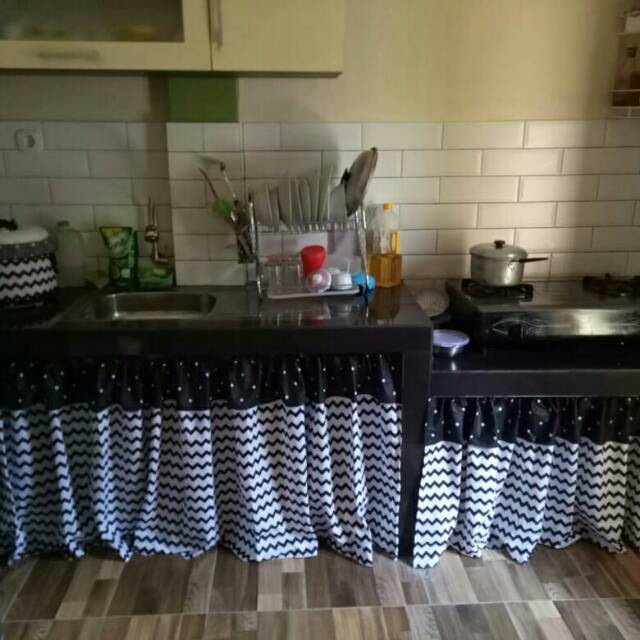 Gorden kolong dapur / hordeng dapur retro poni