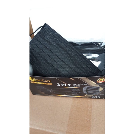 Masker earloop Hitam 3ply  (Full black), Hrg 1box isi 50pcs