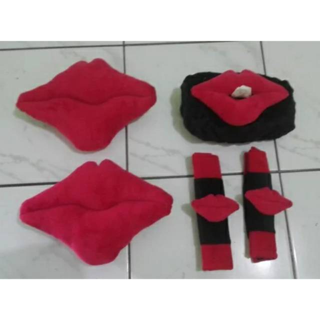 Aksesoris interior mobil