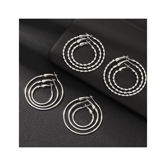 LRC Anting Tusuk Fashion Geometric Circle Earrings D52012