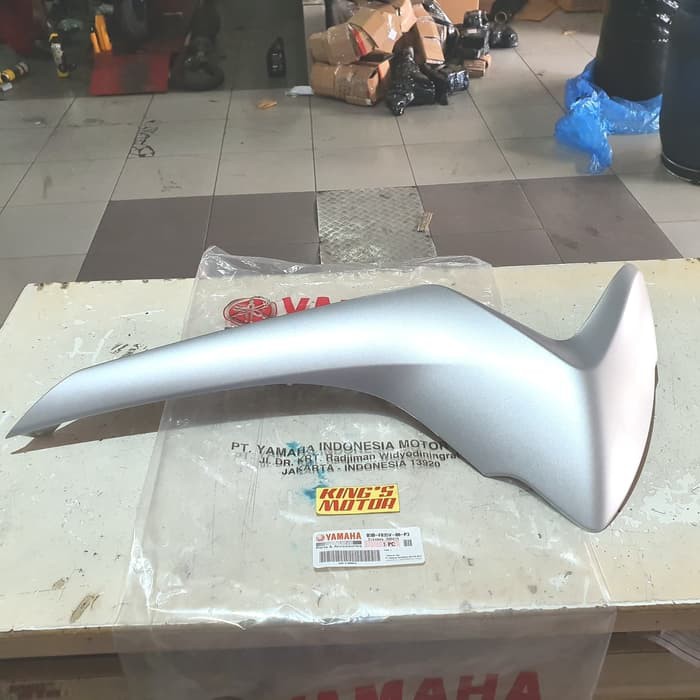 COVER DEPAN / SAYAP / PANEL MIO S SILVER (B3B-P3) SATUAN ASLI YAMAHA