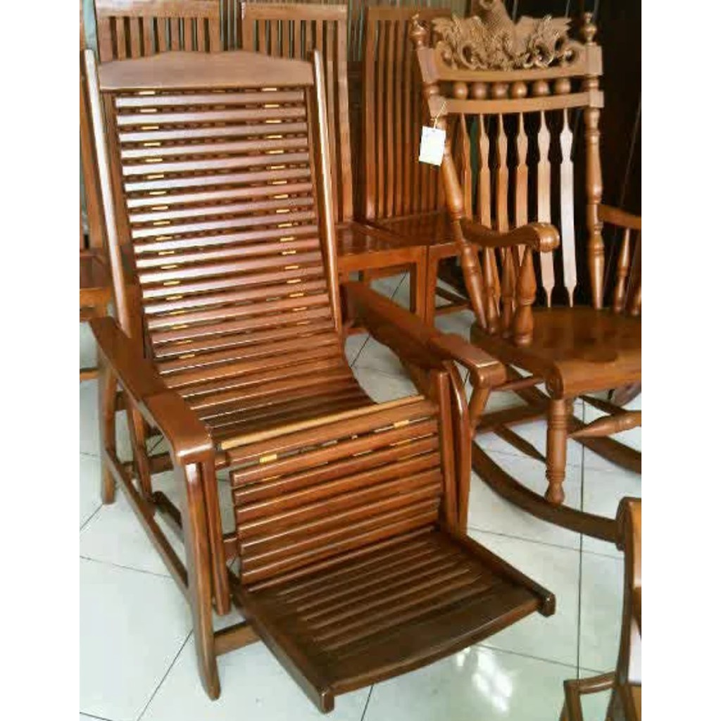 Kursi Malas Krepyak / Kursi Tiduran Selonjor