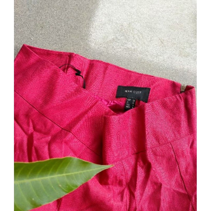MANGGO  suit red skirt