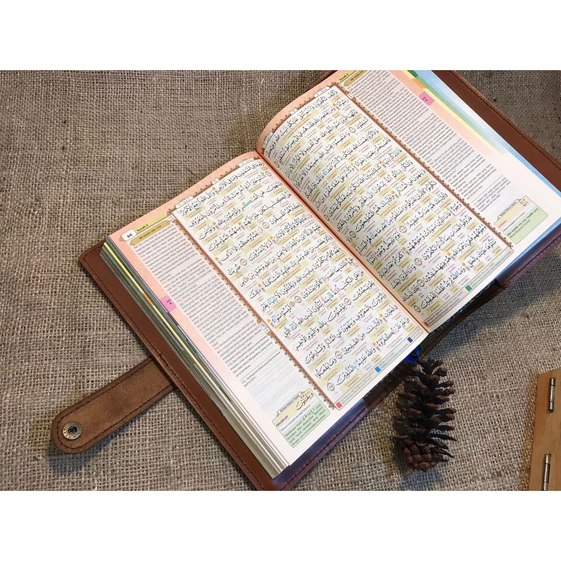 

Al-qur'an cover kulit ukuran A5 - custom tulisan