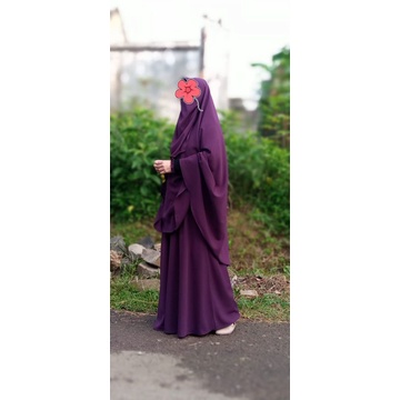 Gamis syari wolfis premium set cadar murah-Ungu tua