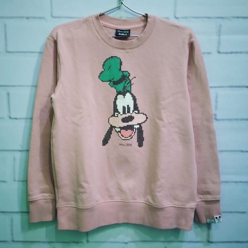 DISNEY CREWNECK