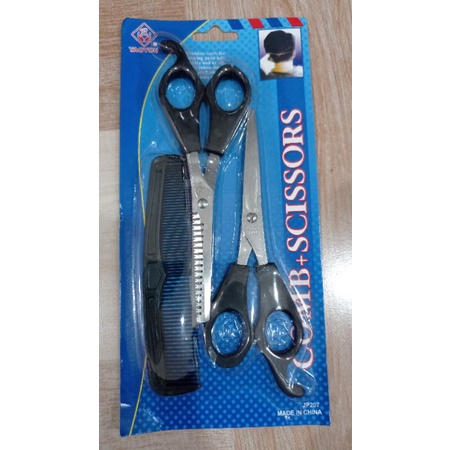 COMB + SCISSOR /SET GUNTING POTONG RAMBUT