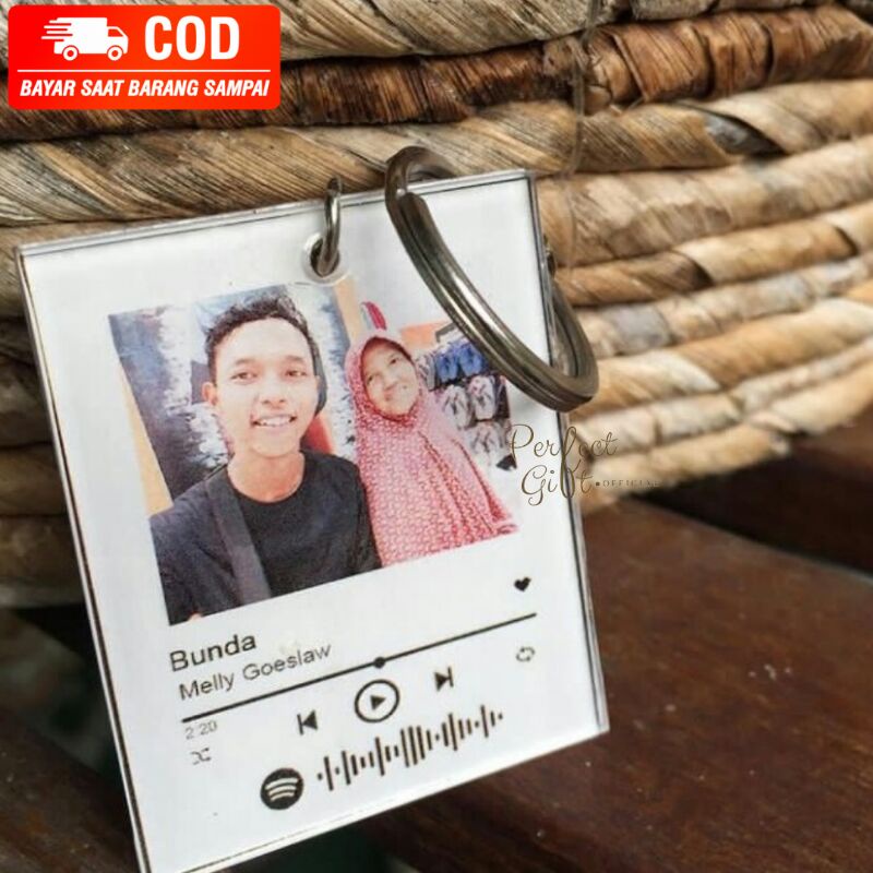 (PERFECTGIFT.OFFICIAL) HADIAH KADO GANTUNGAN KUNCI GANCI GIFT BOX MINI ALA LAGU SPOTIFY JAMBI FOTO C