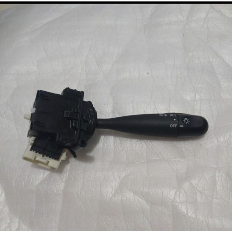 switch sein saklar lampu Avanza VVTI 2005-2009 original toyota