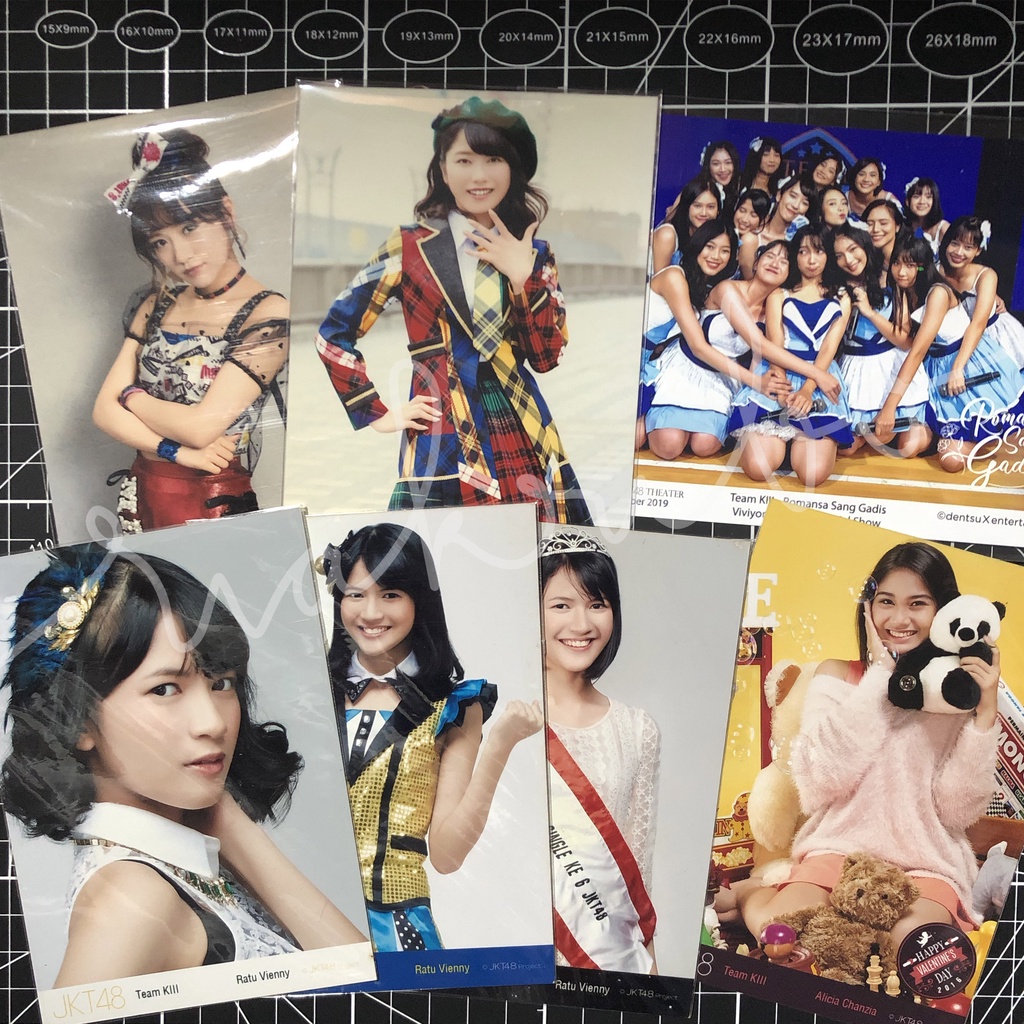 AKB48 & JKT48 Photopack (Takamina, Yuihan, Viny, Acha, Yona) preloved