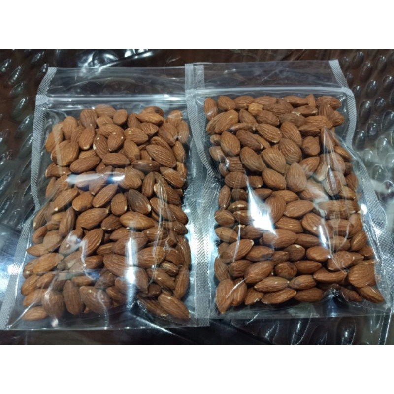 

Kacang Almond 1/4 kg