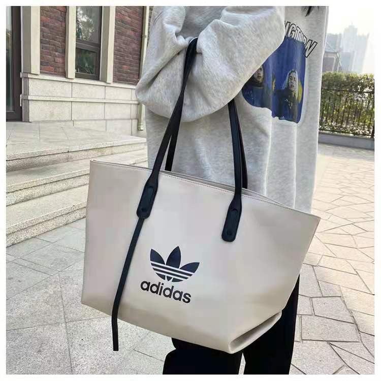 SZ8207 Retro Adidas Leather Shoulder Tote Bag Wanita Import