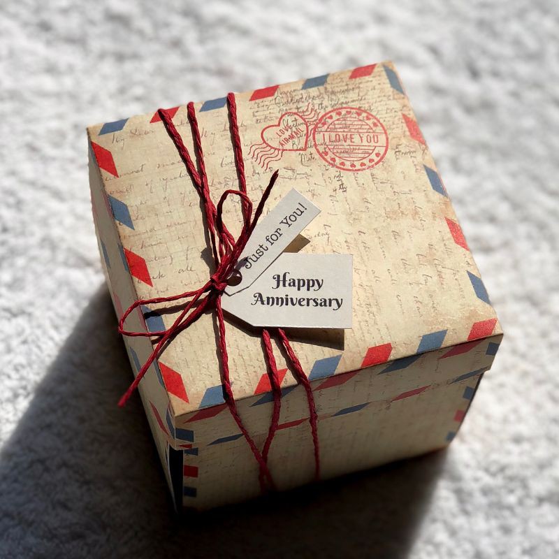 

explotion box tema vintage