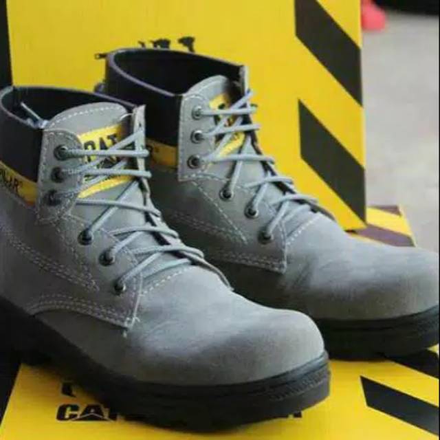 Sepatu safety caterpillar