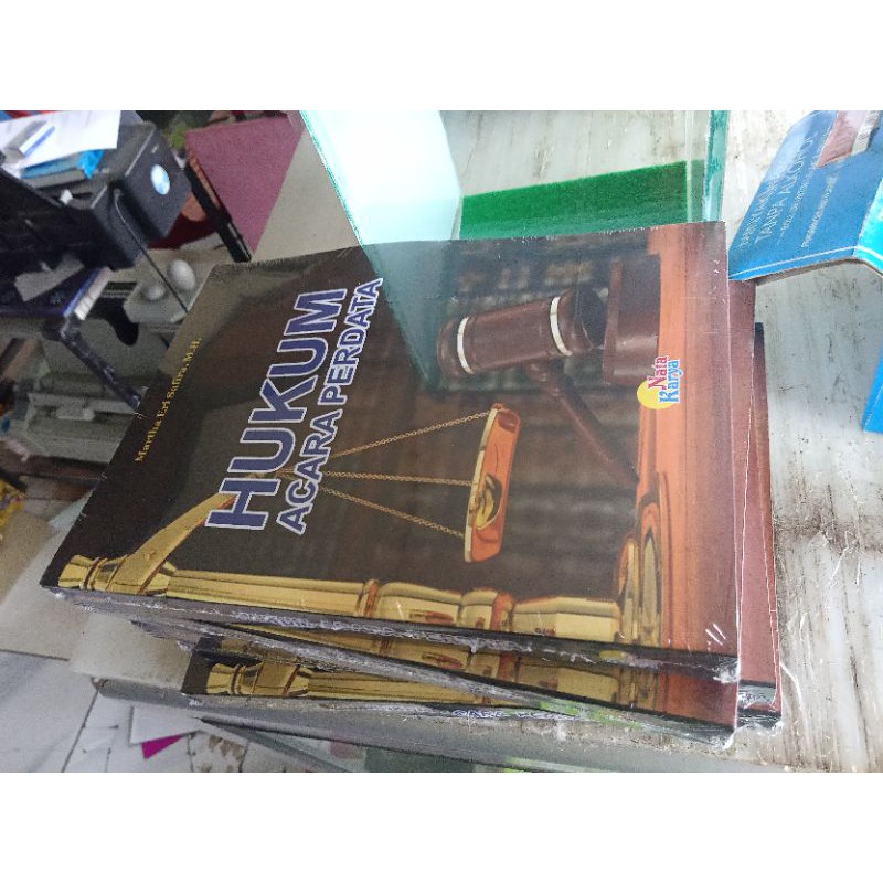 buku HUKUM ACARA PERDATA
