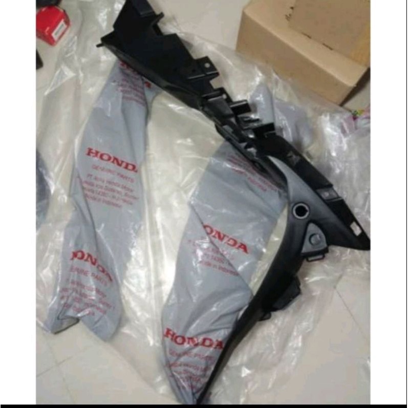 Spakbor Slebor Belakang Honda CB 150r Old Lama Original AHM