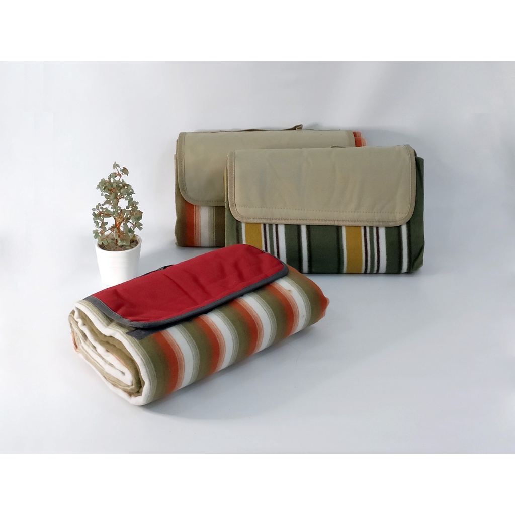 Tikar Lipat / Tikar Piknik / Travelling Picnic Rug