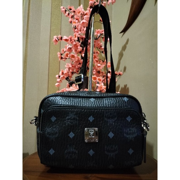 SLING CAMERA BAG MCM HITAM KULMAN PRILOP **SOLD OUT**