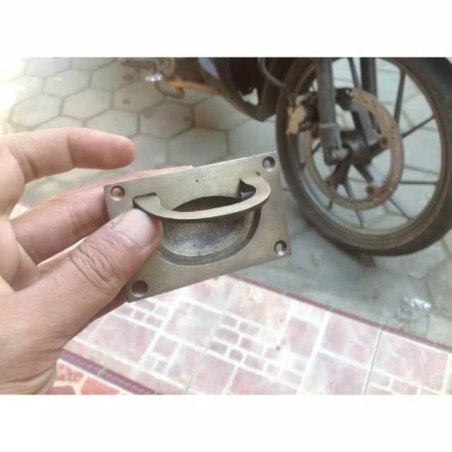 Handle / Tarikan Laci Kuningan Antik Murah 7.5cm