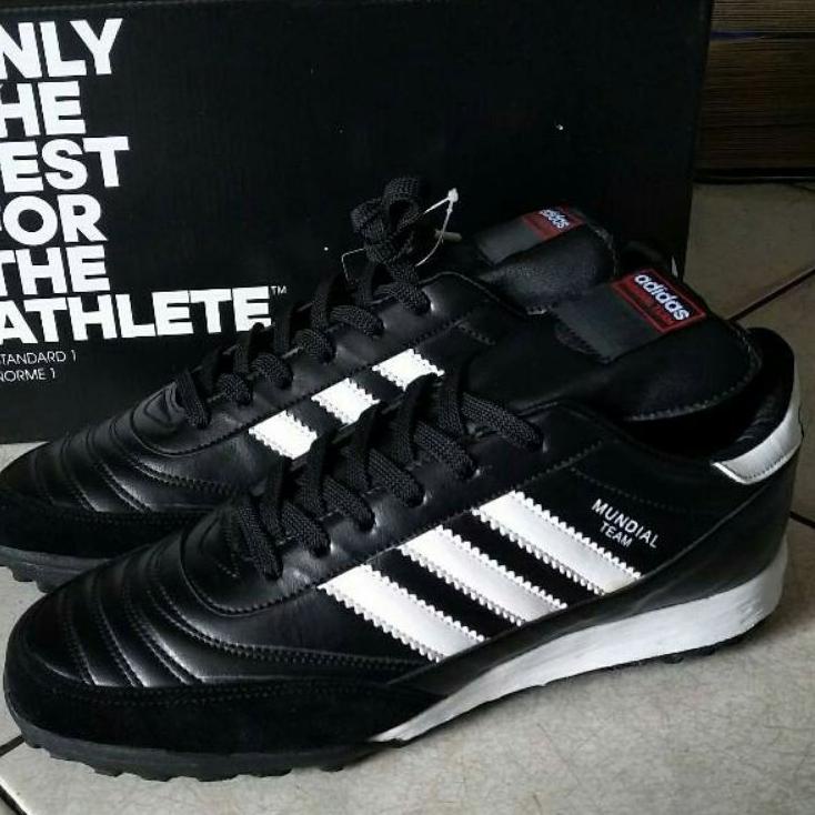 Sepatu Futsal Adidas Copa Mundial Team Astro Black White • SLN.391342