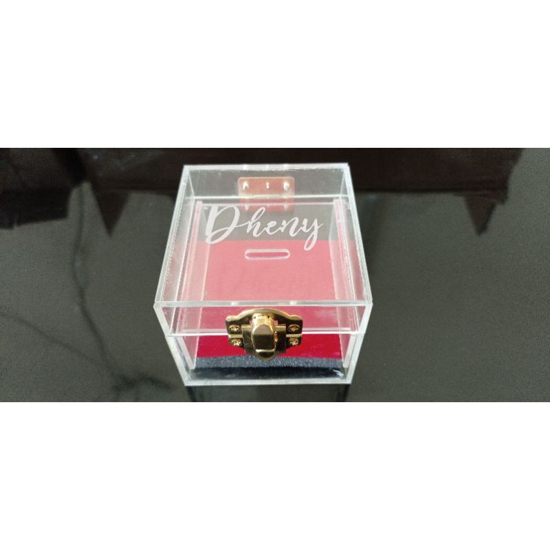 kotak cincin grafir akrilik / box cincin grafir akrilik / kotak cincin grafir / box cincin grafir