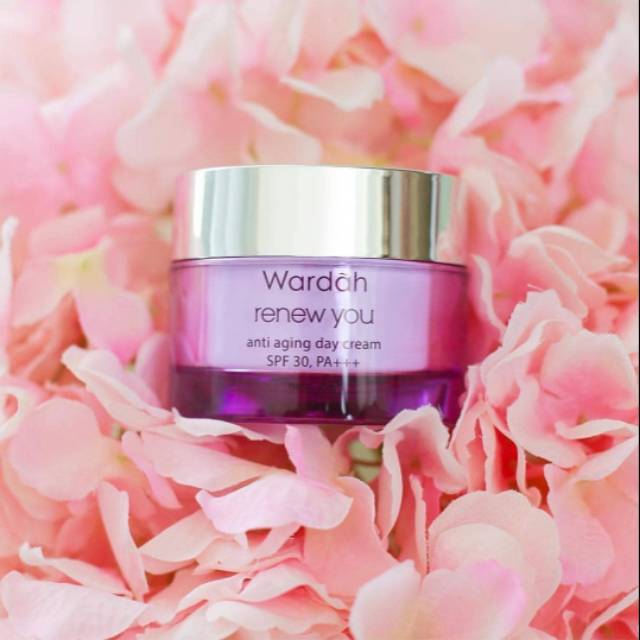 RENEW YOU DAY CREAM WARDAH