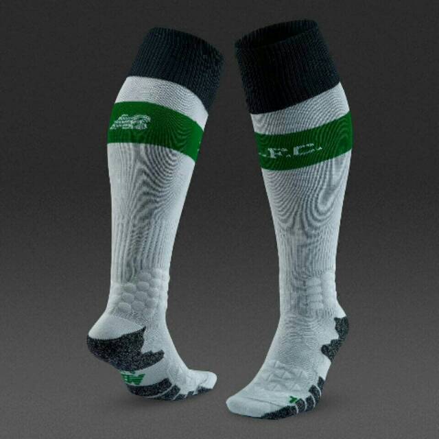 KAOS KAKI LIVERPOOL AWAY 2017/2018 GRADE ORI