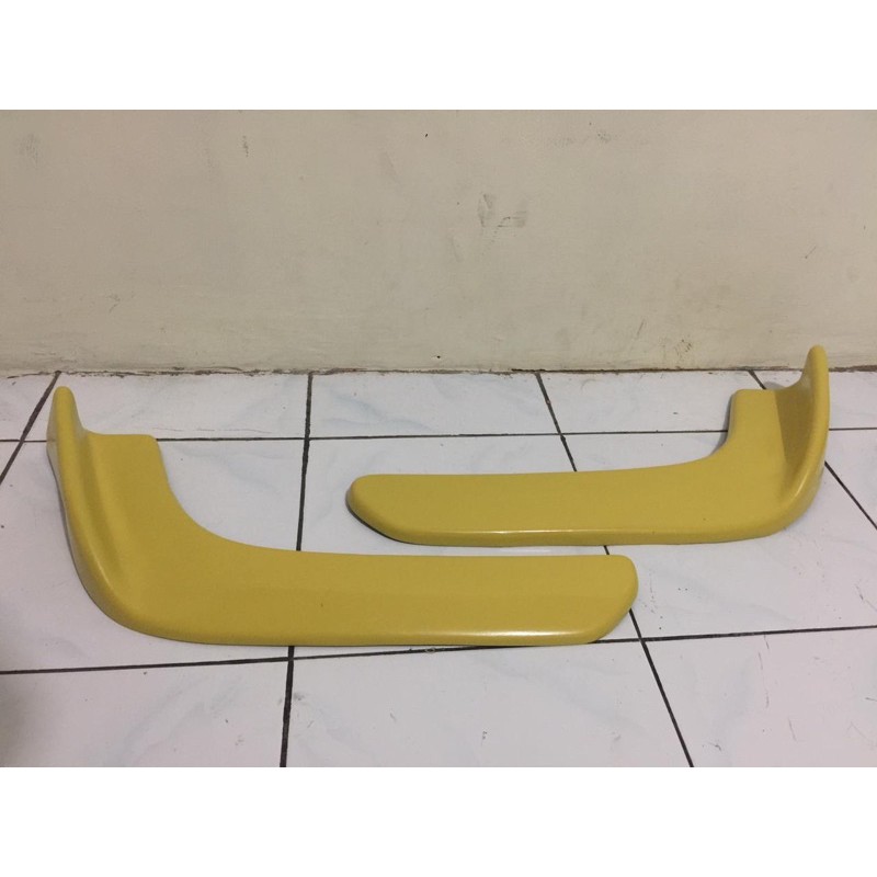 Winglet Bumper Diffuser universal bemper mobil Warna Kuning/Poksi