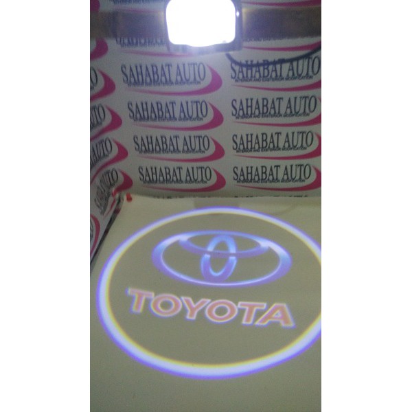 LAMPU LED LOGO TOYOTA UNTUK PINTU