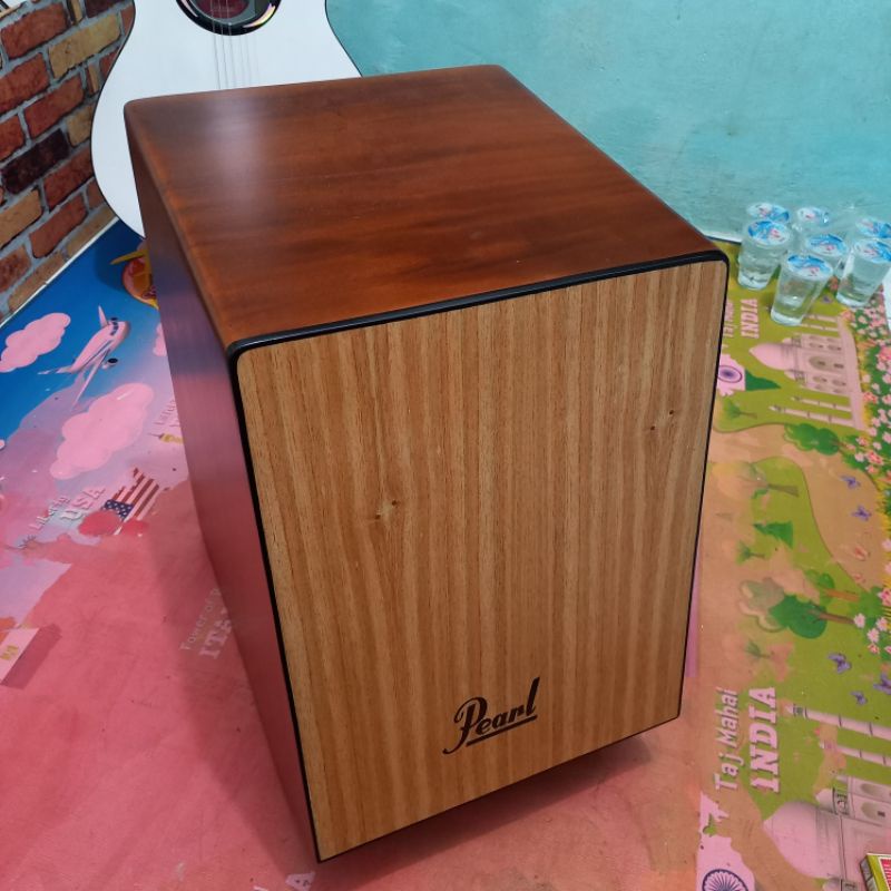 Cajon Drum Akustik Pearl Trapesium - Kayu Solid