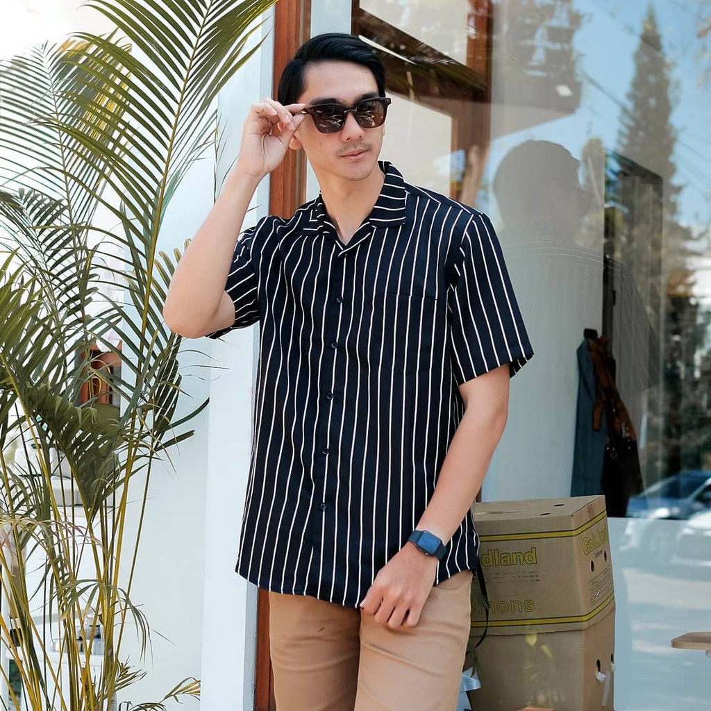 Kemeja Pria Hijau Longgar Import Pink Cream Motif C2Z4 Premium Unisex Pantai Lilac Polos Remaja Regu