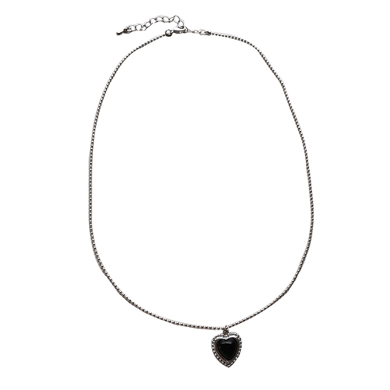 Black Love Pendant Necklace Accessories Temperament Chain