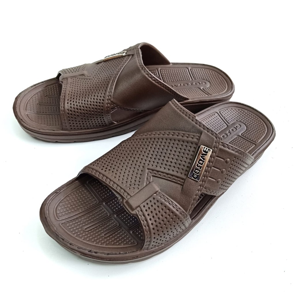 Sandal Pria Ringan Slop Gosome 910