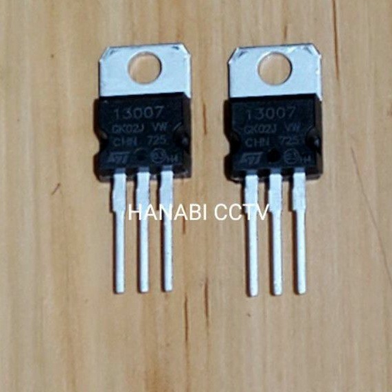 TRANSISTOR MJE13007 TR 13007