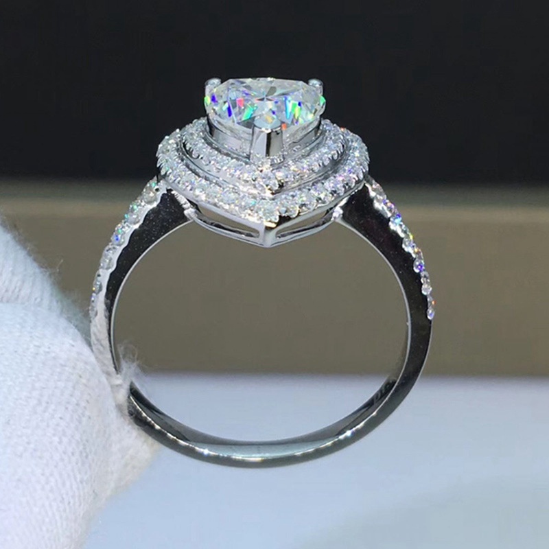 Fancyqube Cincin Cubic Zirconia Bentuk Hati Untuk Wanita