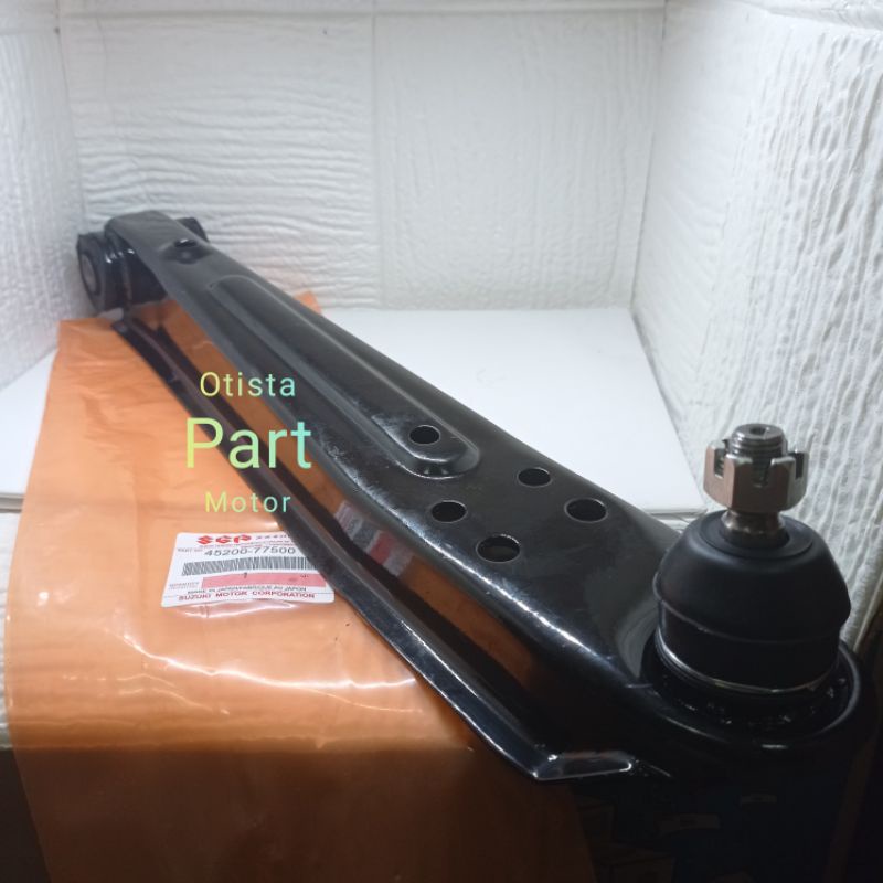 LOWER ARM SAYAP BAWAH BALL JOINT FUTURA T120SS APV ARENA MEGA CARRY APV