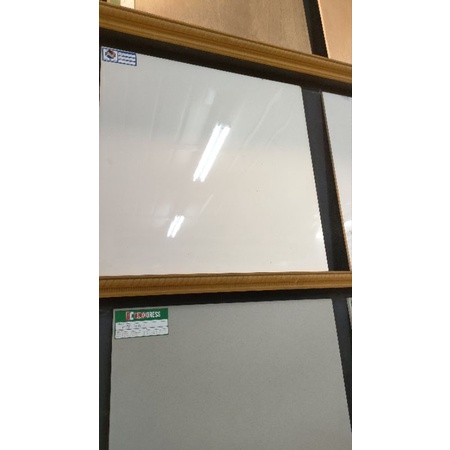 Granit arna 60x60 Vitery white Polished