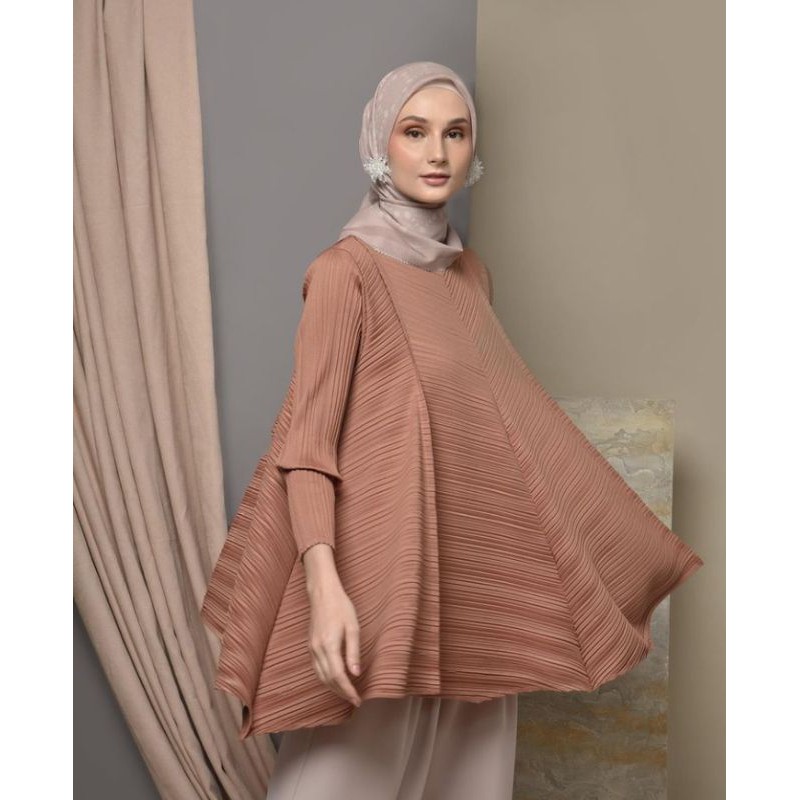Ashta Blouse by Local.id