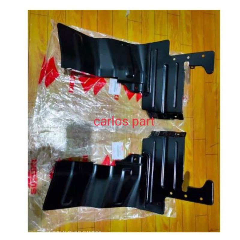 1set plat dudukan karpet ceret depan futura original