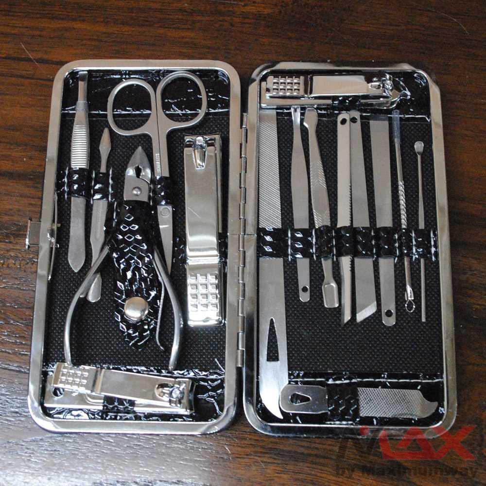 Set Perawatan Kuku PROFESIONAL SALON Manicure Pedicure Nail Art 16 in 1 kecantikan Makeup Make Up Manicure Nail Clipper Cutter Set Household Stainless Steel Ear Spoon Nail Clippers Manicure Tool Pedicure Nail Scissors 16/19