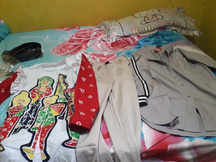 Tunik Simbok & Konco