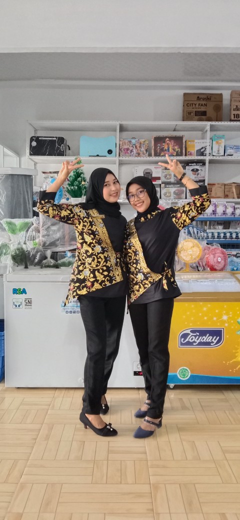 Maura Couple - Sania Ruffle Batik Couple Ori Ndoro Jowi Dnt Garansi Termurah Shopee - Shopashop Solo